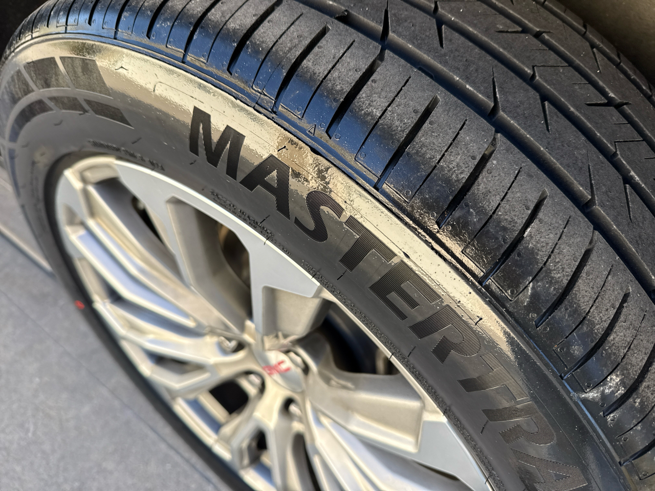 GMC Yukon 4WD 4dr Denali 2021