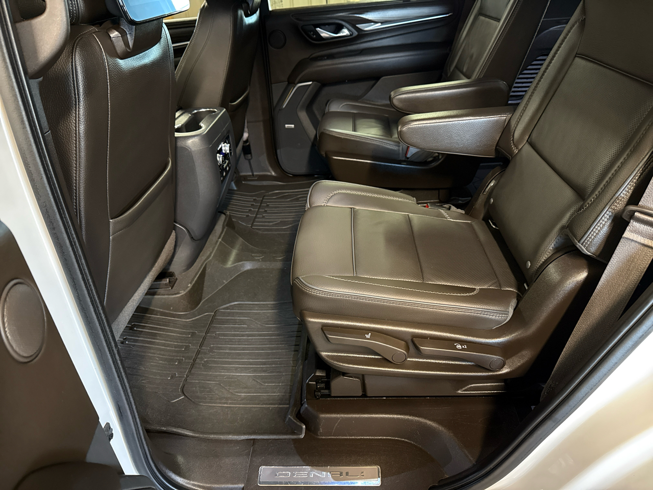 GMC Yukon 4WD 4dr Denali 2021