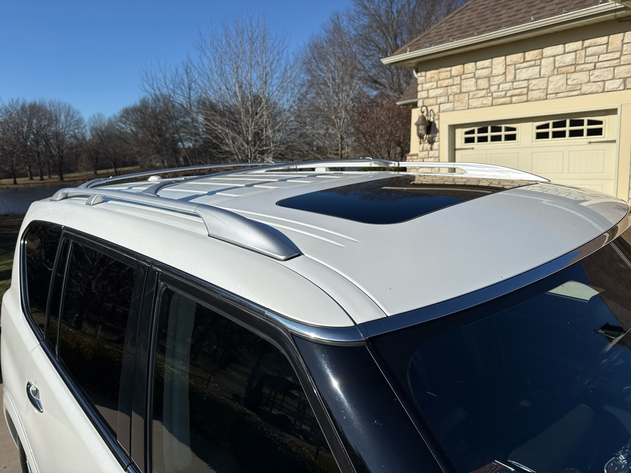 Infiniti QX80 LUXE AWD 2019