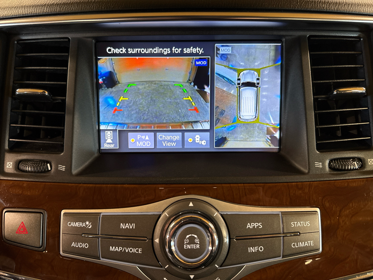 Infiniti QX80 LUXE AWD 2019