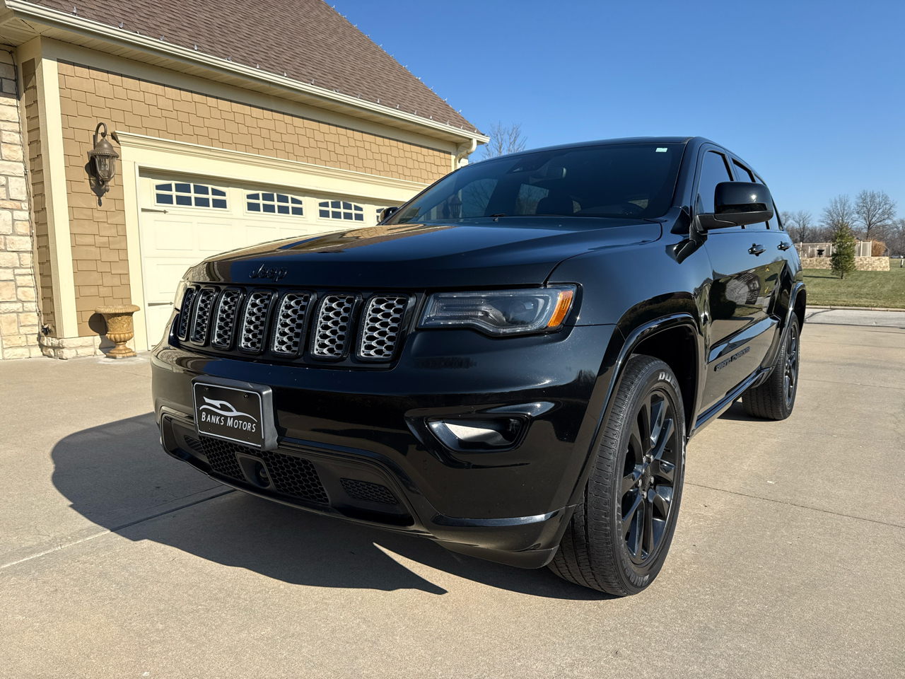 Jeep Grand Cherokee Laredo X 4x4 2021