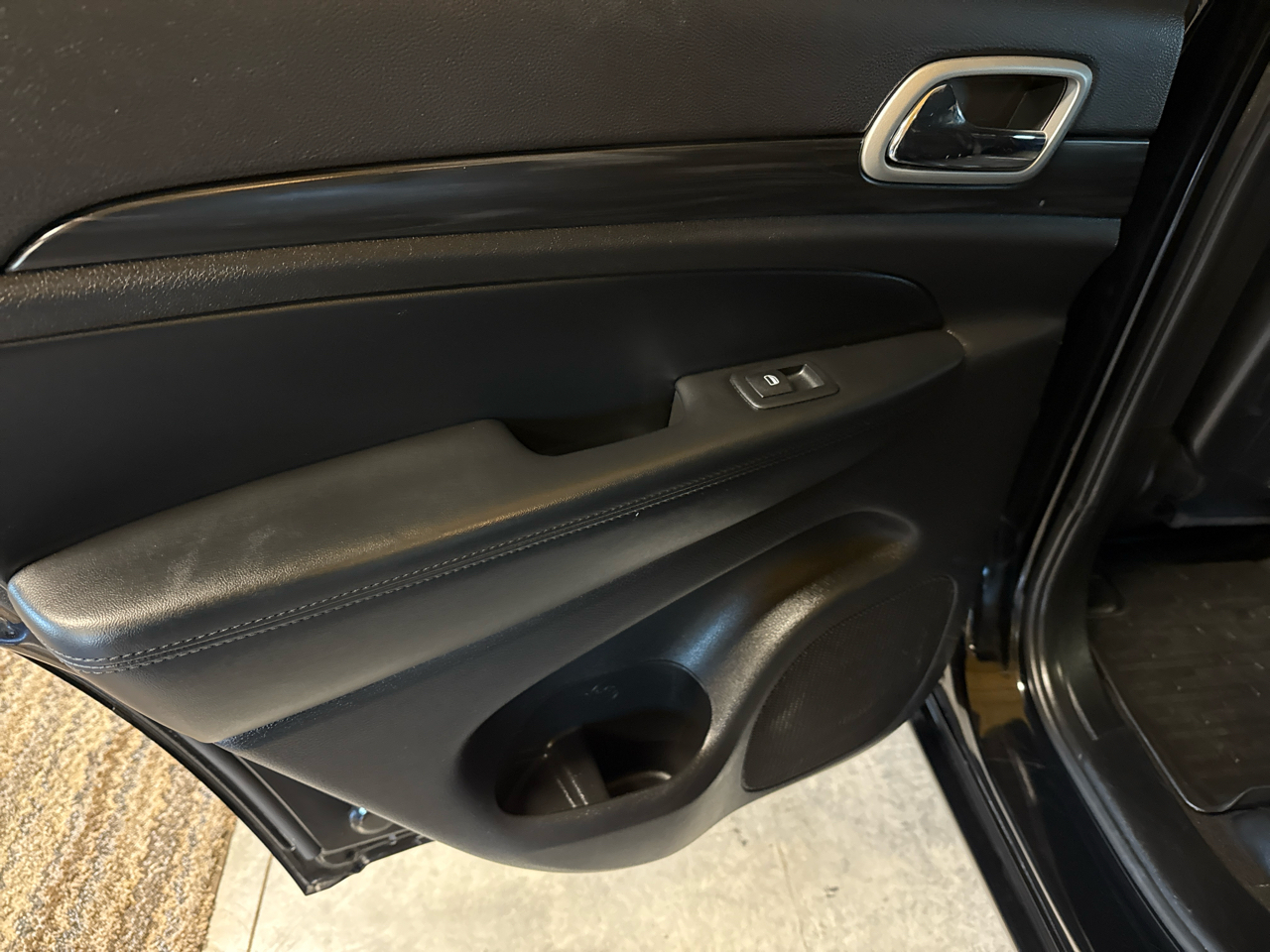 Jeep Grand Cherokee Laredo X 4x4 2021