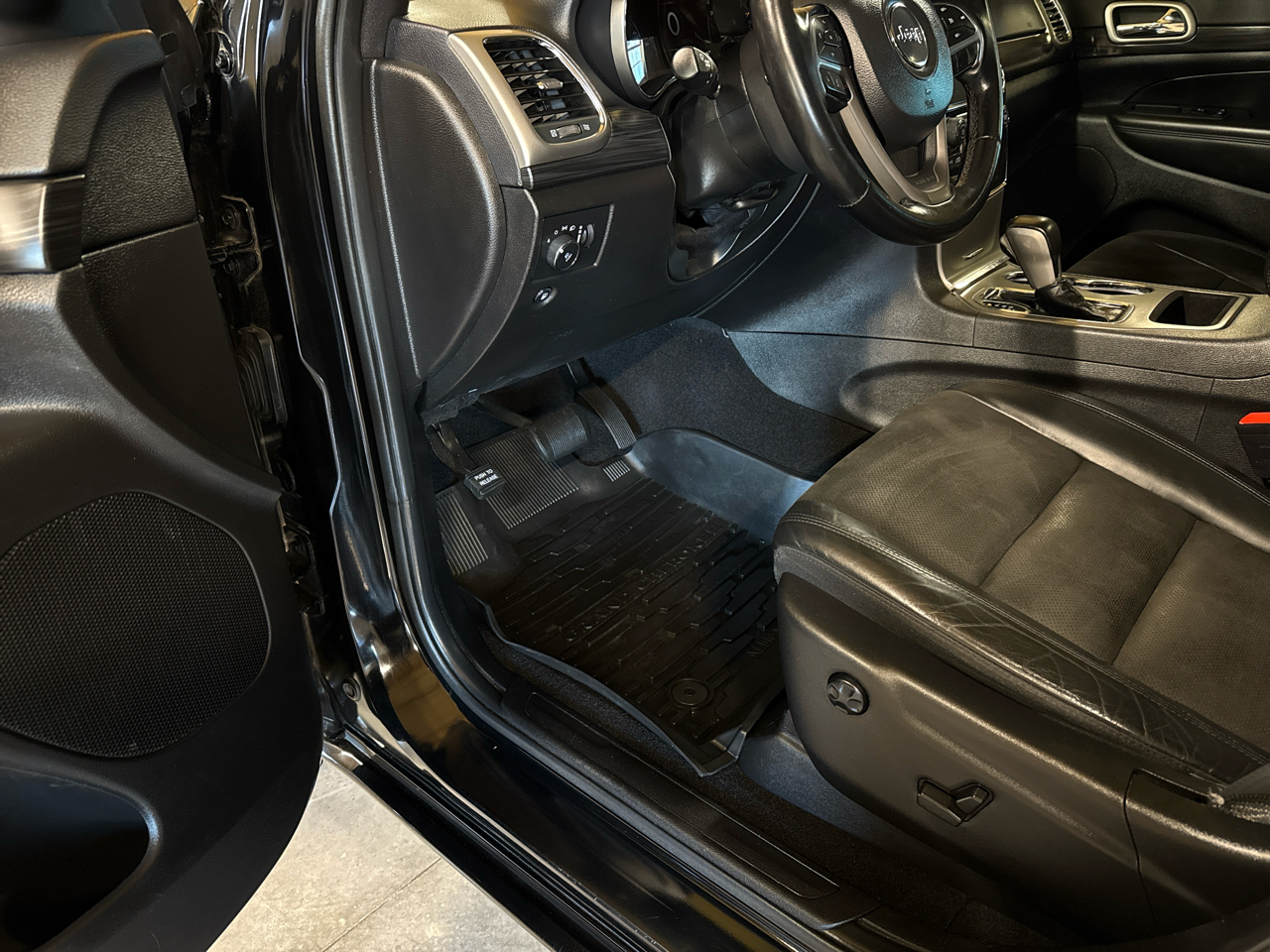 Jeep Grand Cherokee Laredo X 4x4 2021