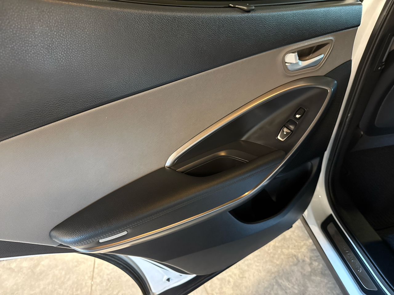 Hyundai Santa Fe Sport 2.0T Ultimate Auto AWD 2017