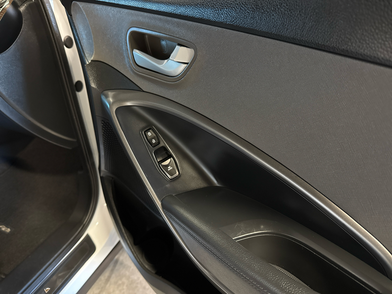 Hyundai Santa Fe Sport 2.0T Ultimate Auto AWD 2017