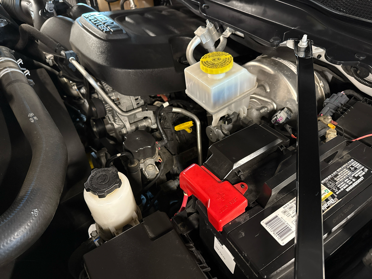 RAM 2500 Lone Star 4x4 Crew Cab 6'4" Box 2020