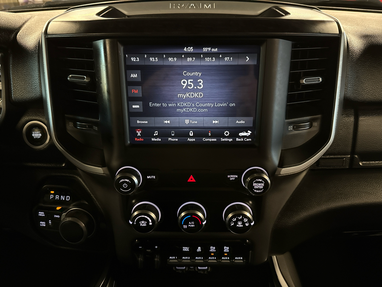 RAM 2500 Lone Star 4x4 Crew Cab 6'4" Box 2020