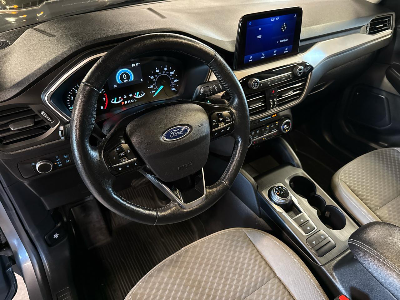 Ford Escape SE FWD 2021