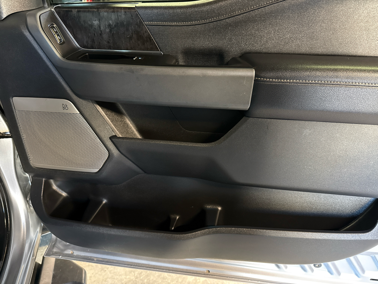 Ford Super Duty F-350 DRW  2023