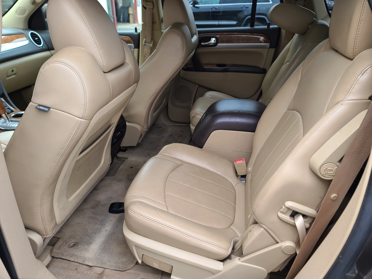 Buick Enclave CXL-2 AWD 2011 Buick Enclave CXL-2 AWD 2011