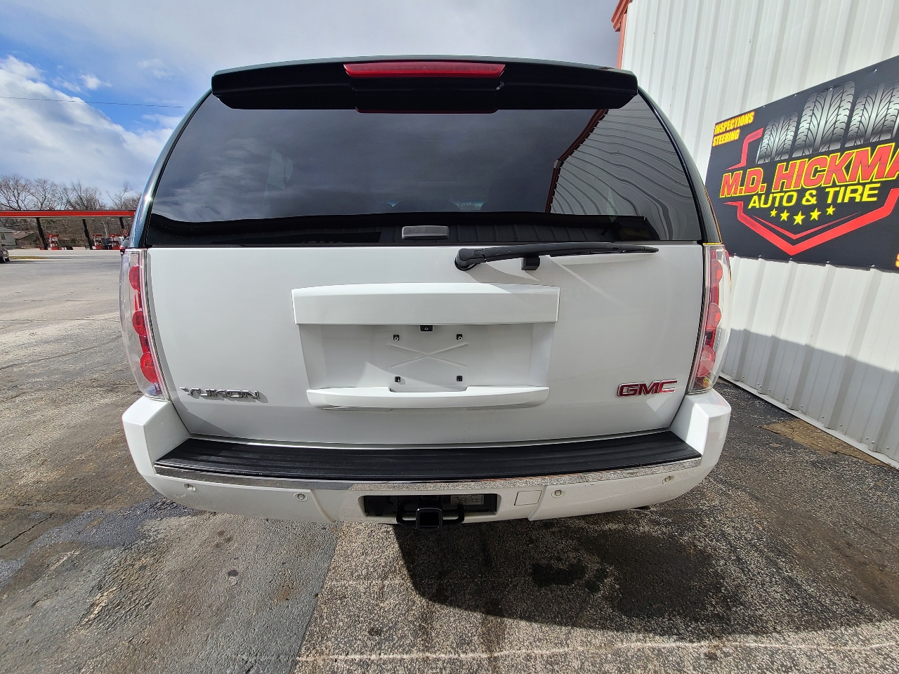 GMC Yukon Denali AWD 2008