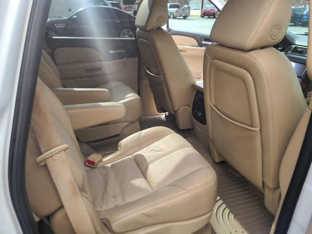 GMC Yukon Denali AWD 2008