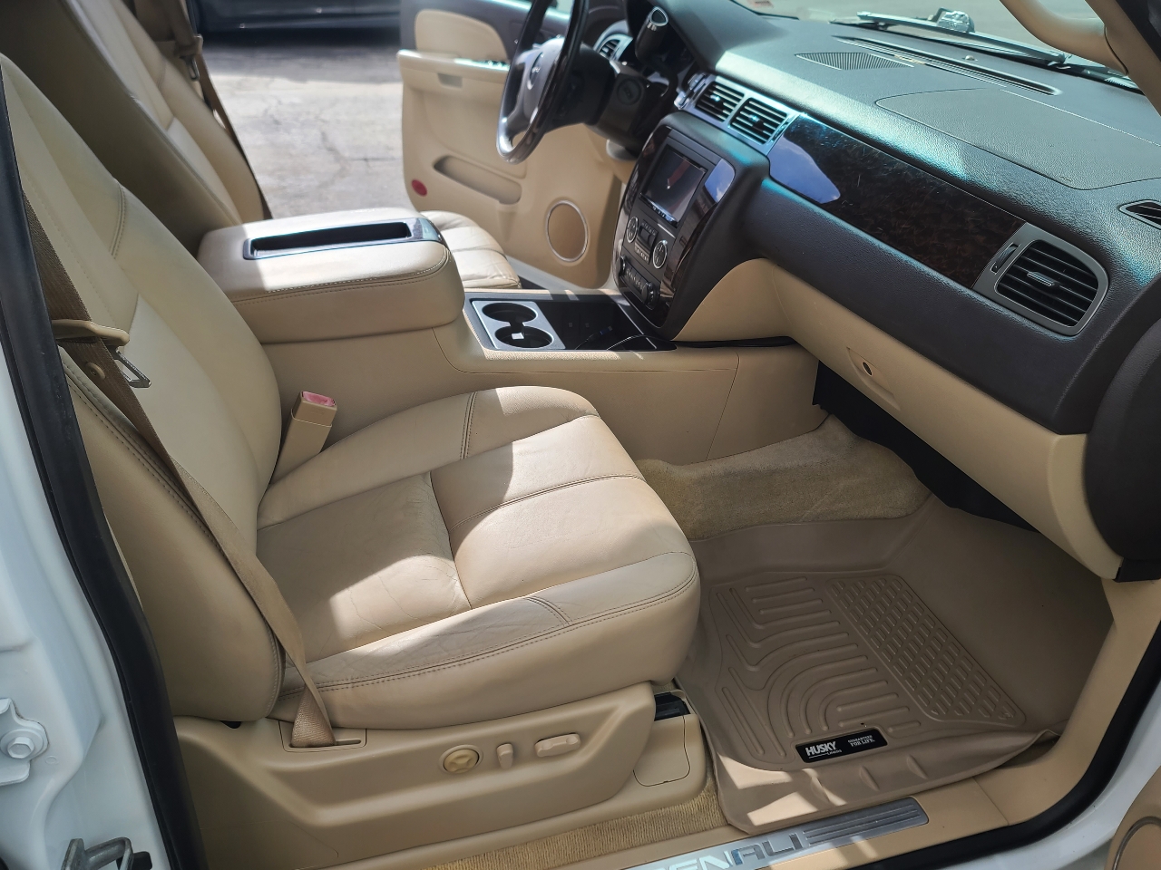 GMC Yukon Denali AWD 2008