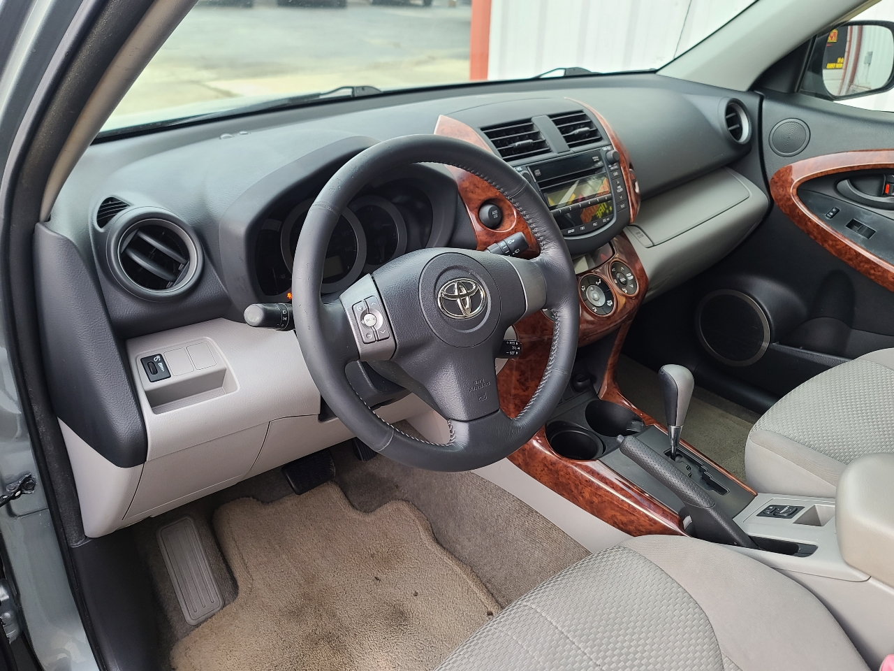 Toyota RAV4 Limited I4 2WD 2008