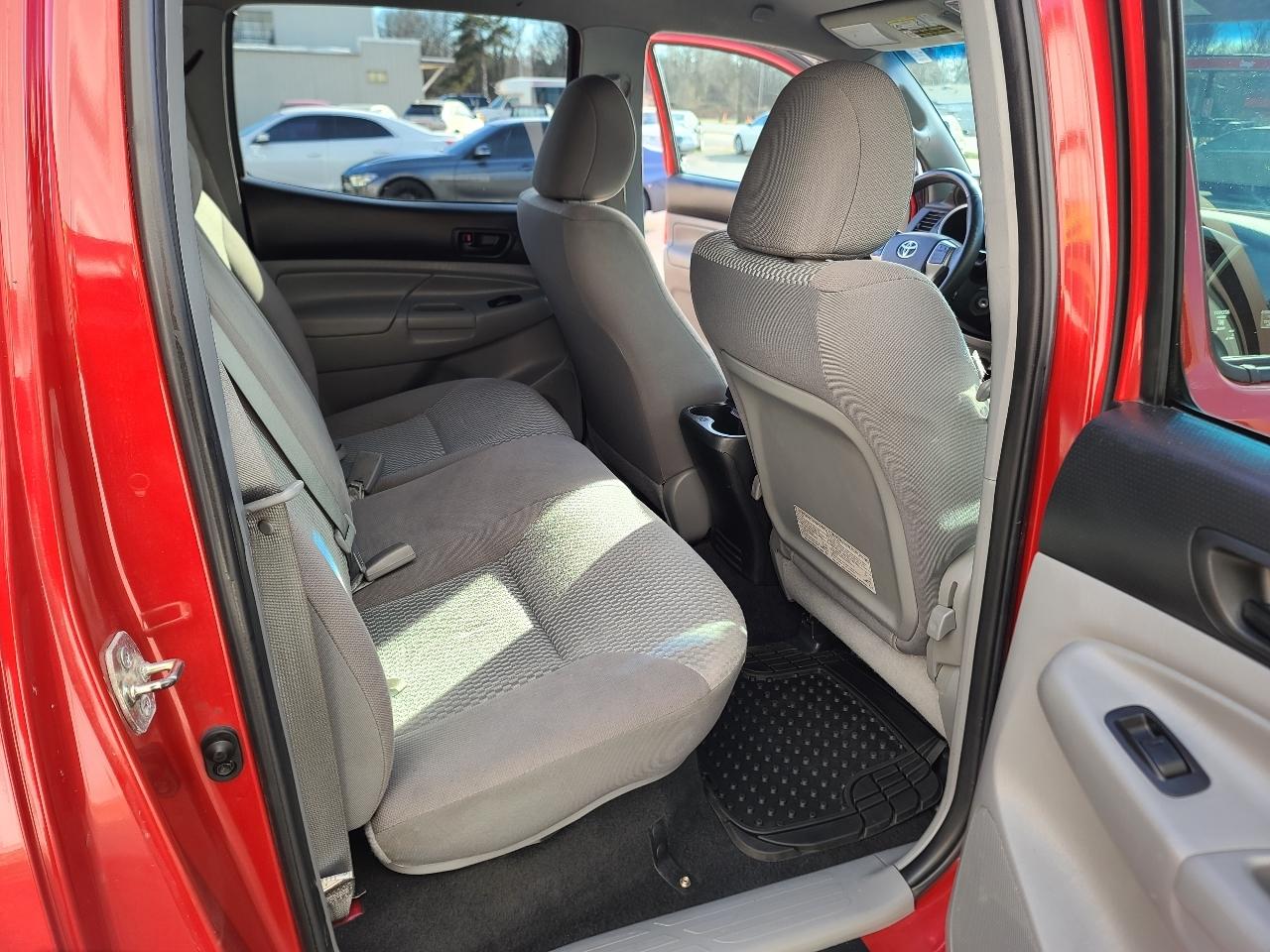 Toyota Tacoma Double Cab V6 4WD 2013