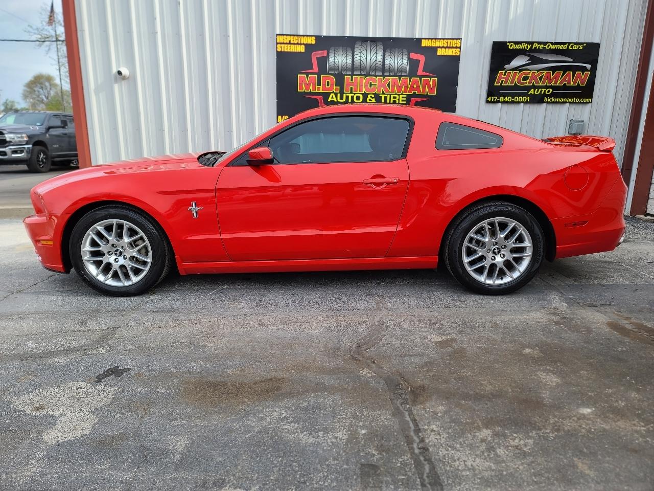 Ford Mustang V6 Coupe 2013