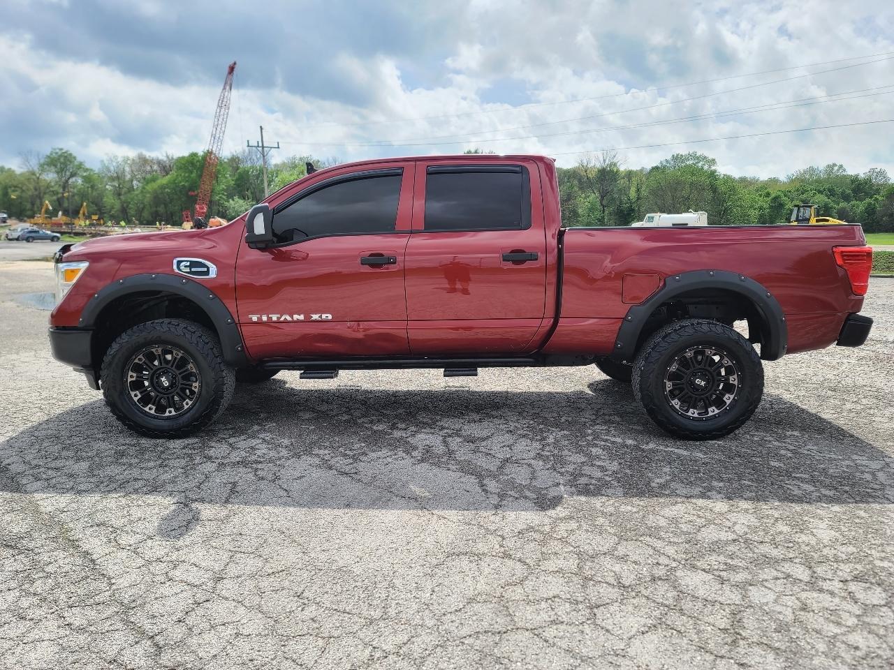 Nissan Titan XD S 4WD Diesel 2017