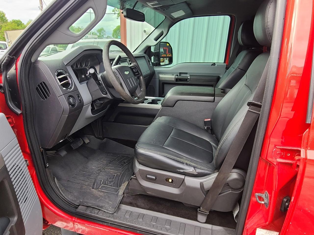 Ford F-250 SD XLT Crew Cab Long Bed 4WD 2011