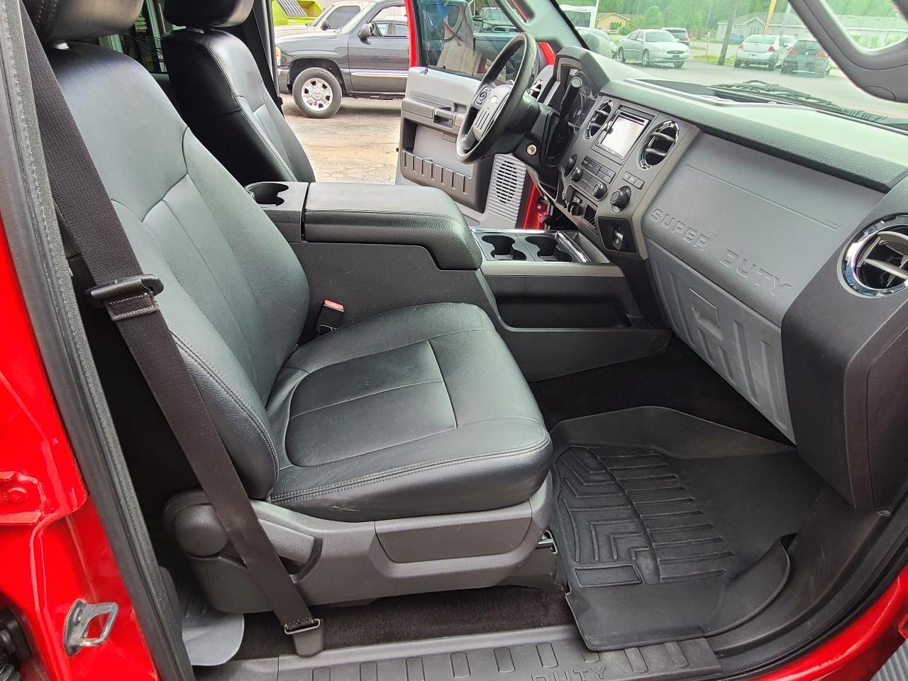 Ford F-250 SD XLT Crew Cab Long Bed 4WD 2011