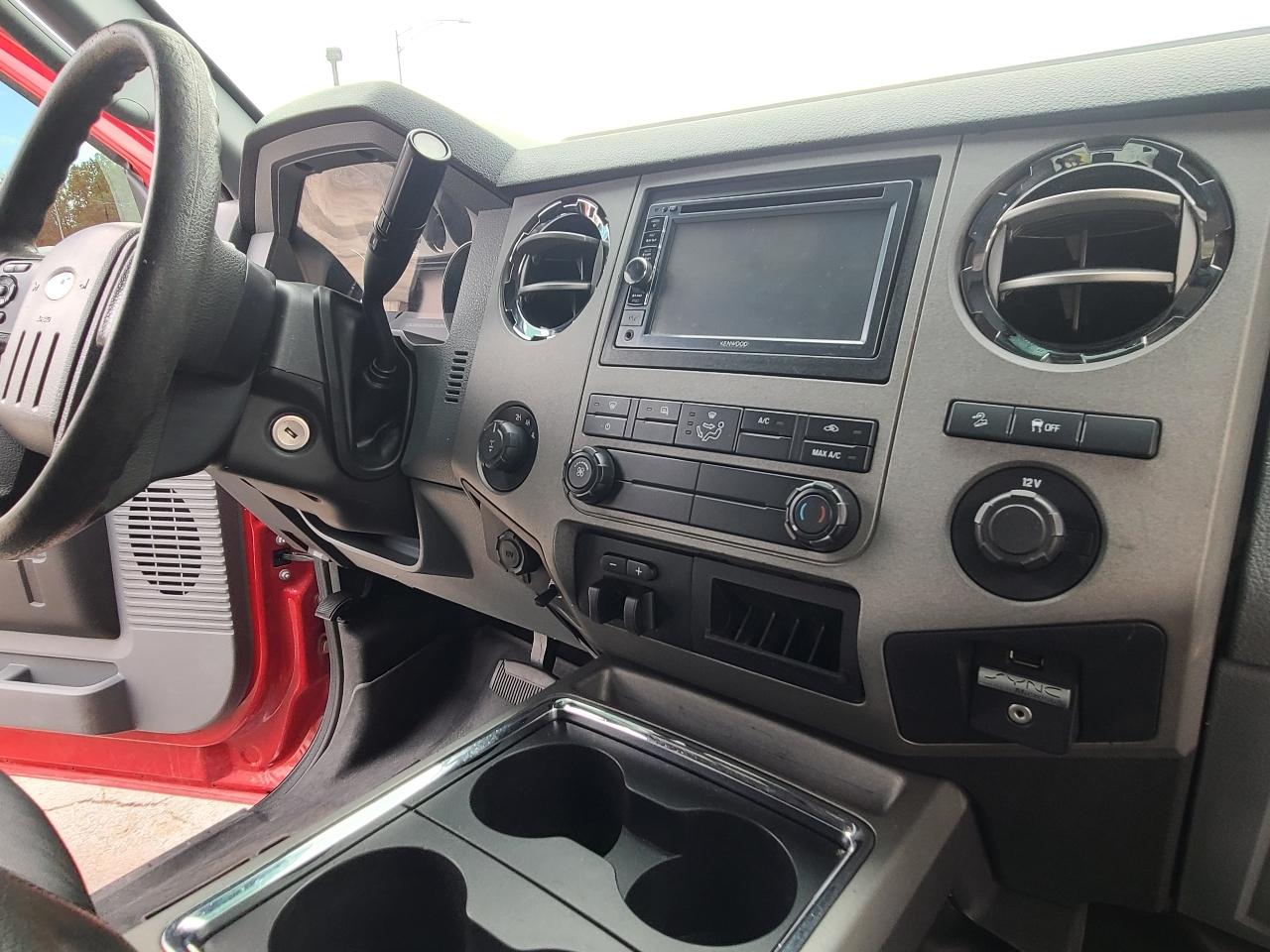 Ford F-250 SD XLT Crew Cab Long Bed 4WD 2011