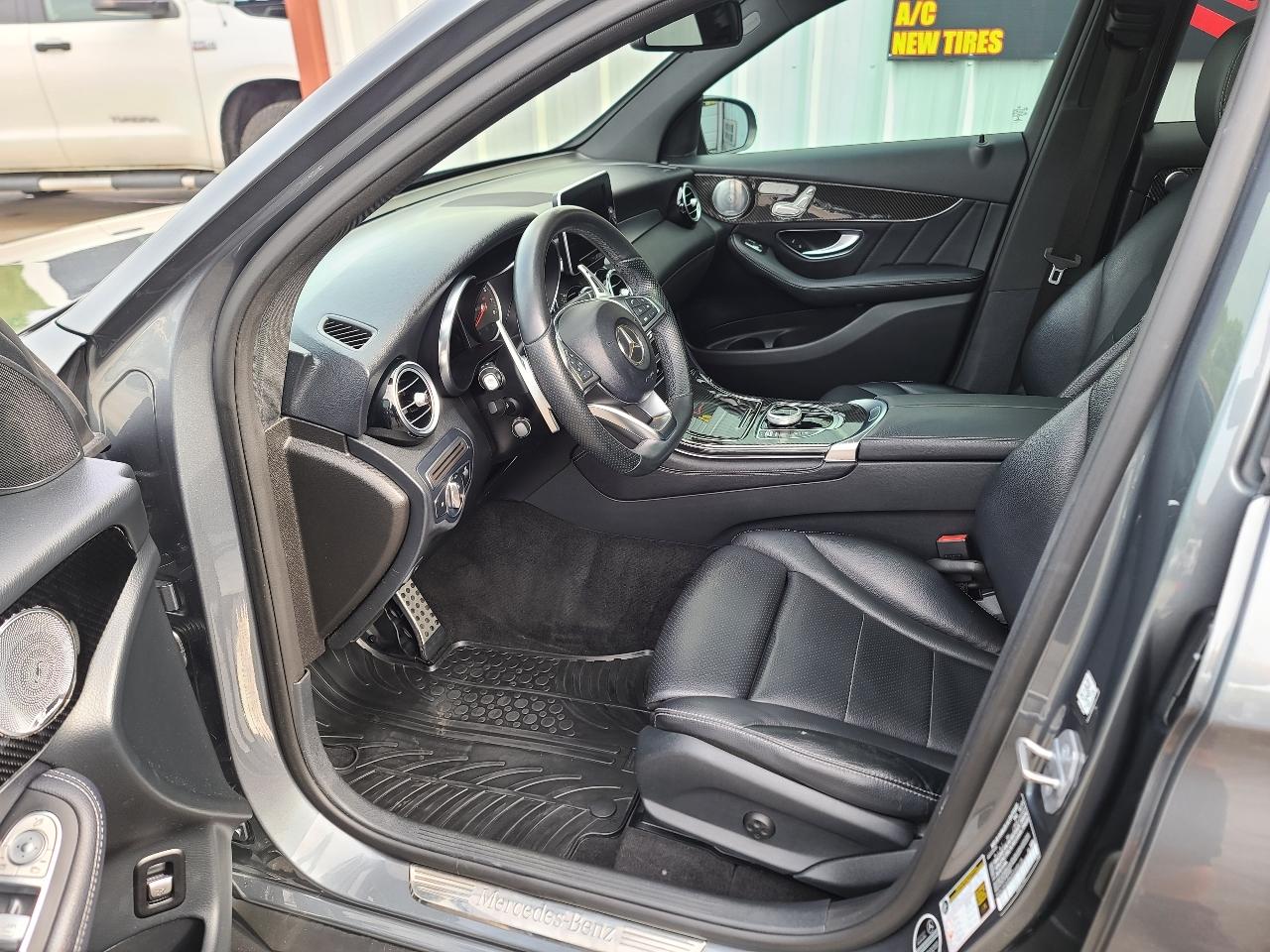 Mercedes-Benz GLC-Class GLC300 2018