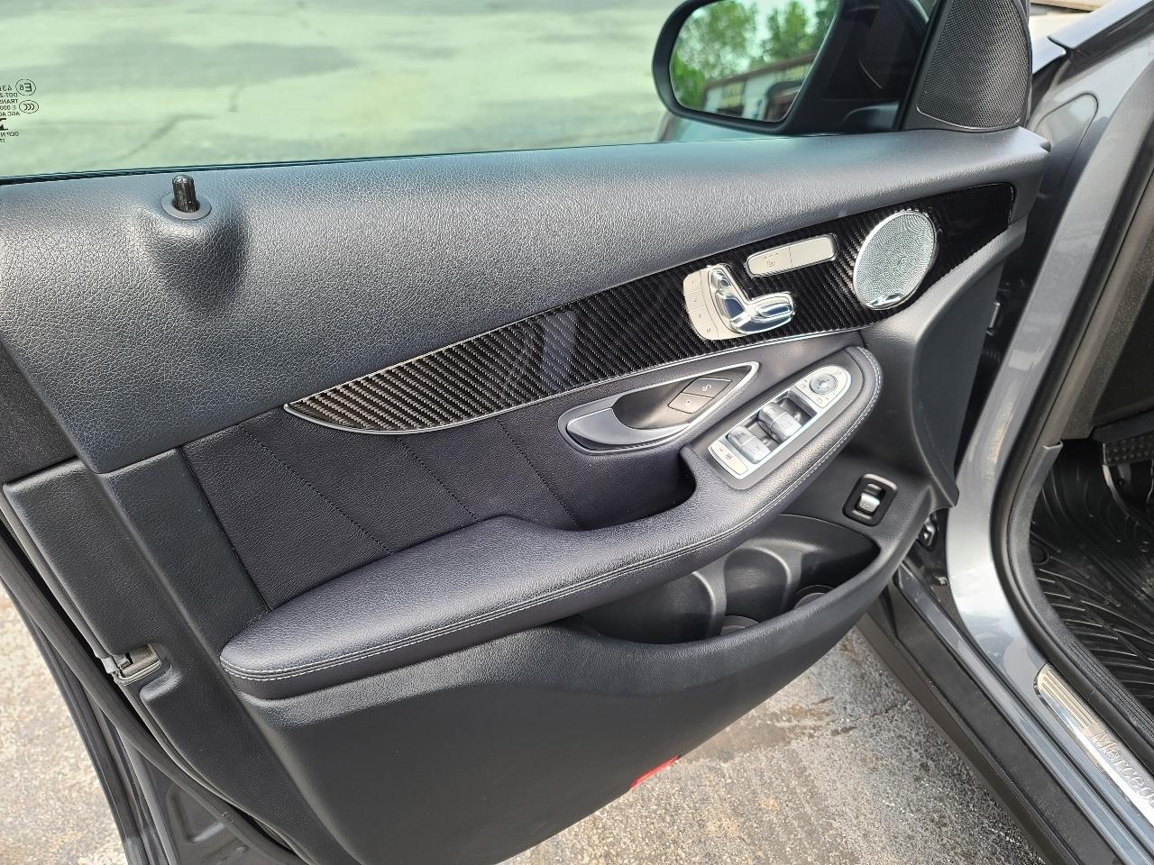 Mercedes-Benz GLC-Class GLC300 2018