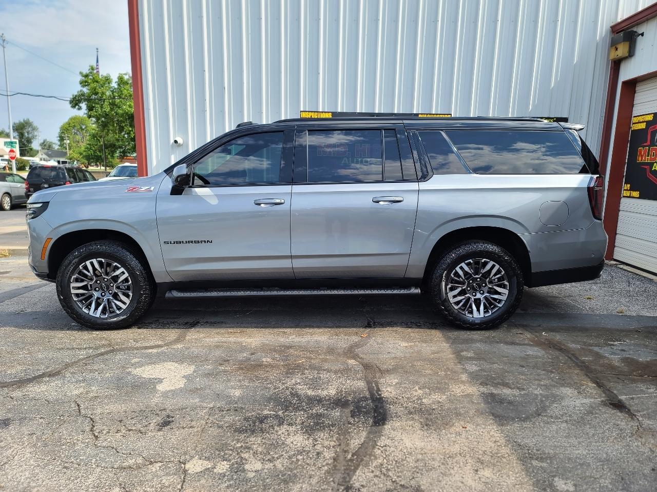 Chevrolet Suburban Z71 2025