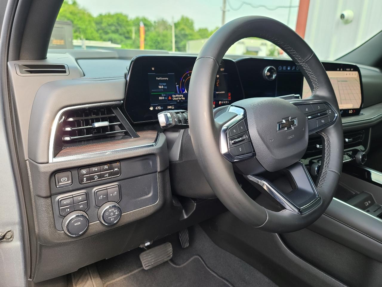 Chevrolet Suburban Z71 2025