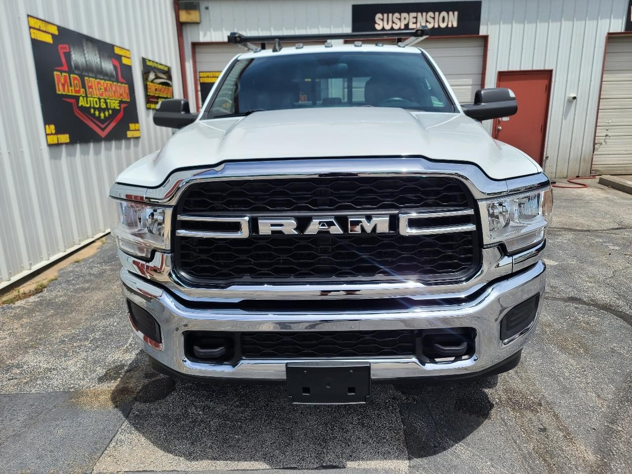RAM 2500 Tradesman Crew Cab LWB 4WD 2022