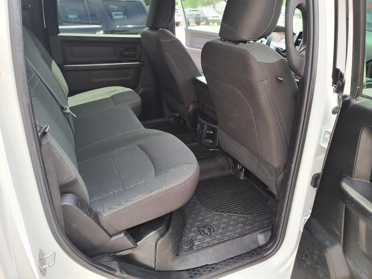 RAM 2500 Tradesman Crew Cab LWB 4WD 2022