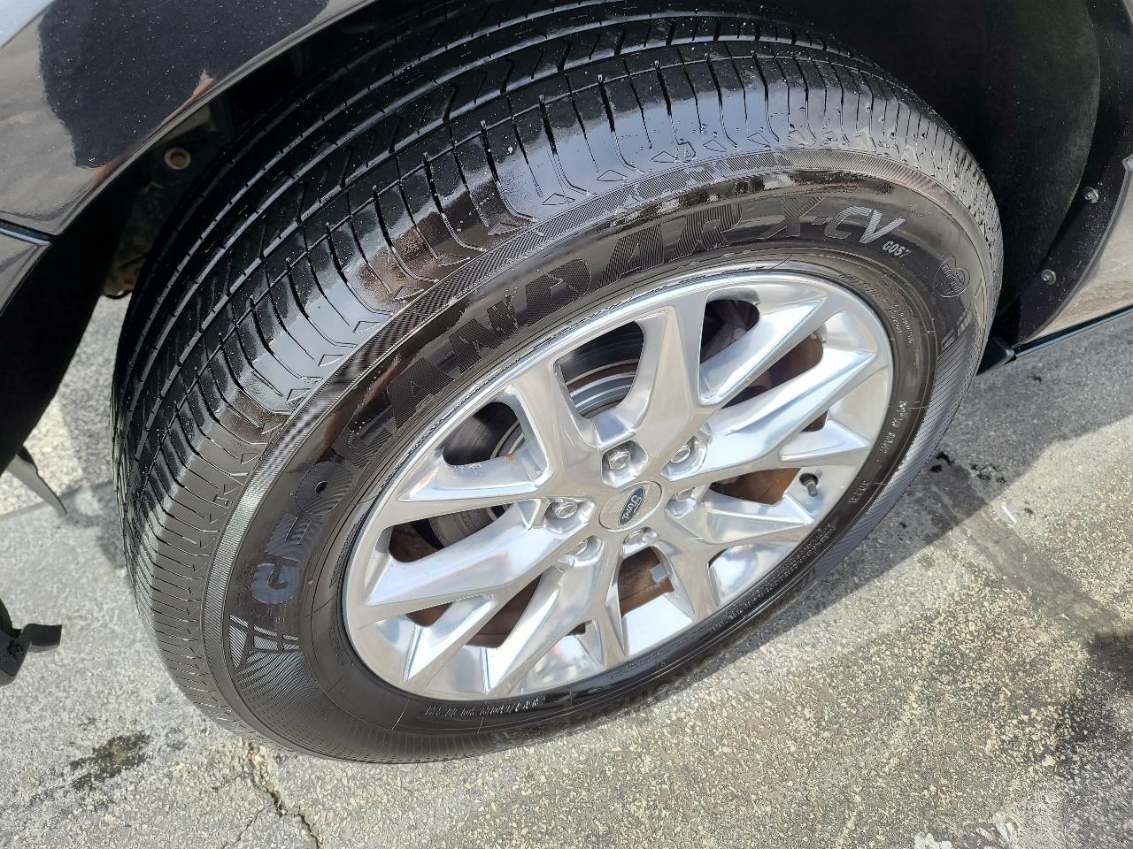 Ford Expedition Limited 4WD 2015