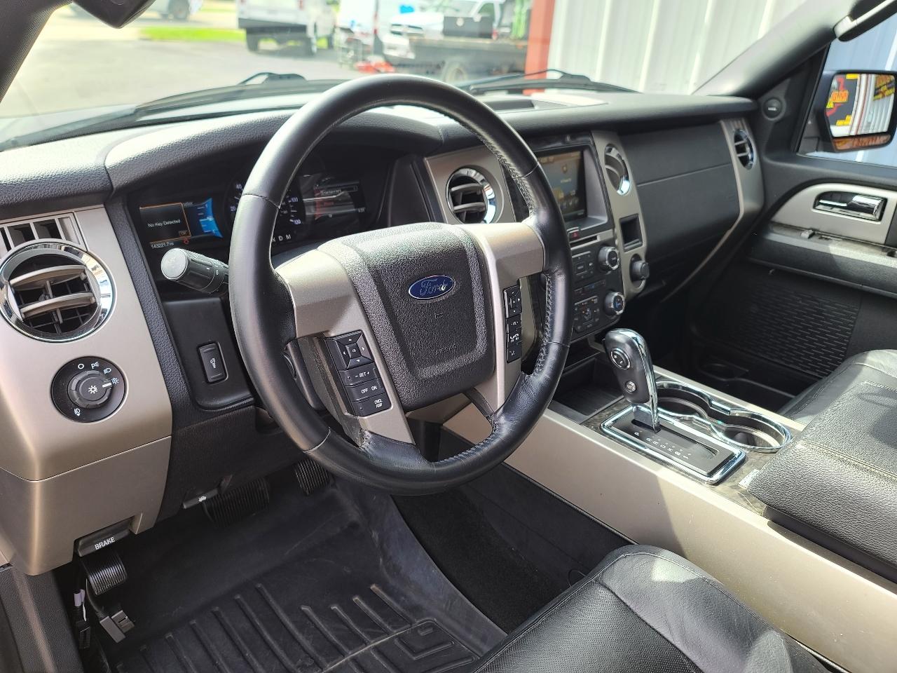 Ford Expedition Limited 4WD 2015