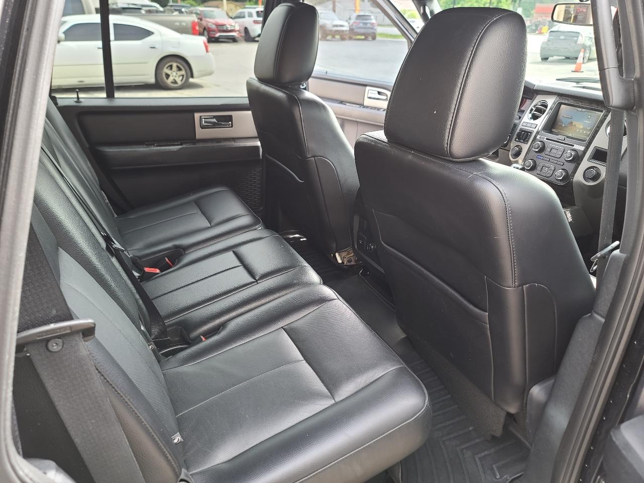 Ford Expedition Limited 4WD 2015