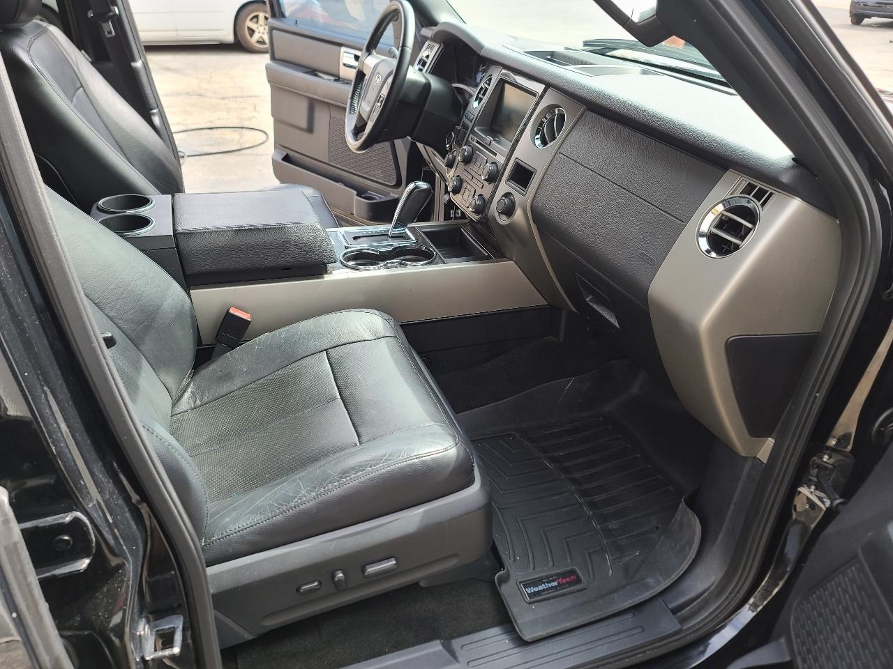 Ford Expedition Limited 4WD 2015