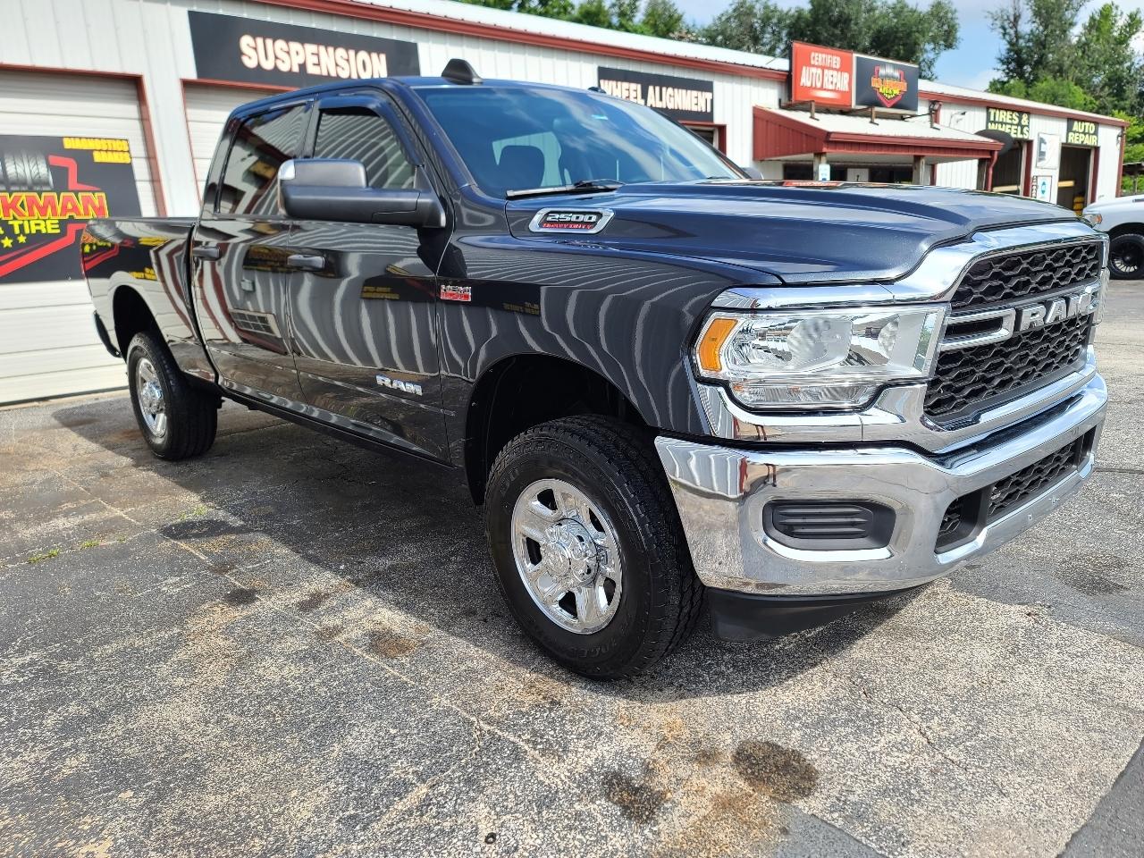 RAM 2500 Tradesman Crew Cab SWB 4WD 2020