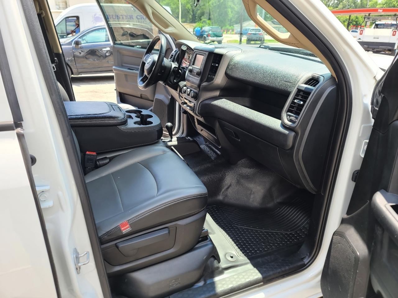 RAM 2500 Tradesman Crew Cab SWB 4WD 2020