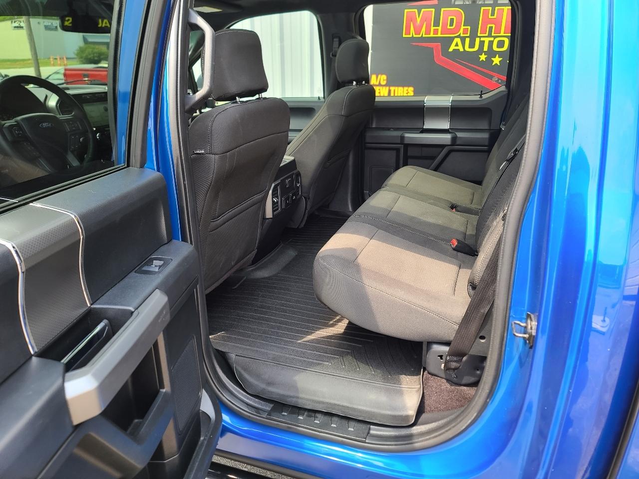 Ford F-150 4WD SuperCrew 139" XLT 2017