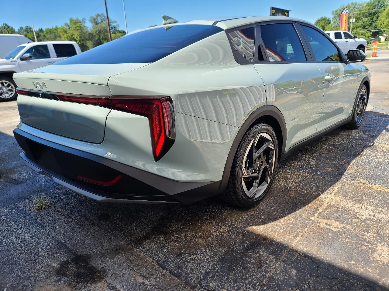 Kia K4 EX 2025