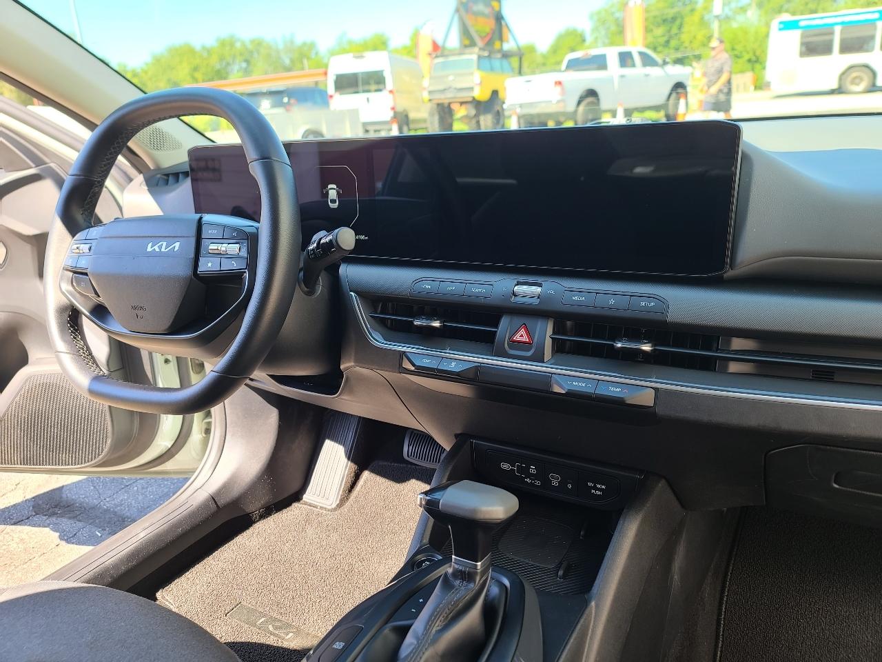 Kia K4 EX 2025