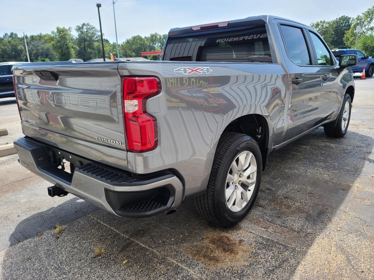 Chevrolet Silverado 1500 4WD Crew Cab 143.5" LT w/1LT 2020