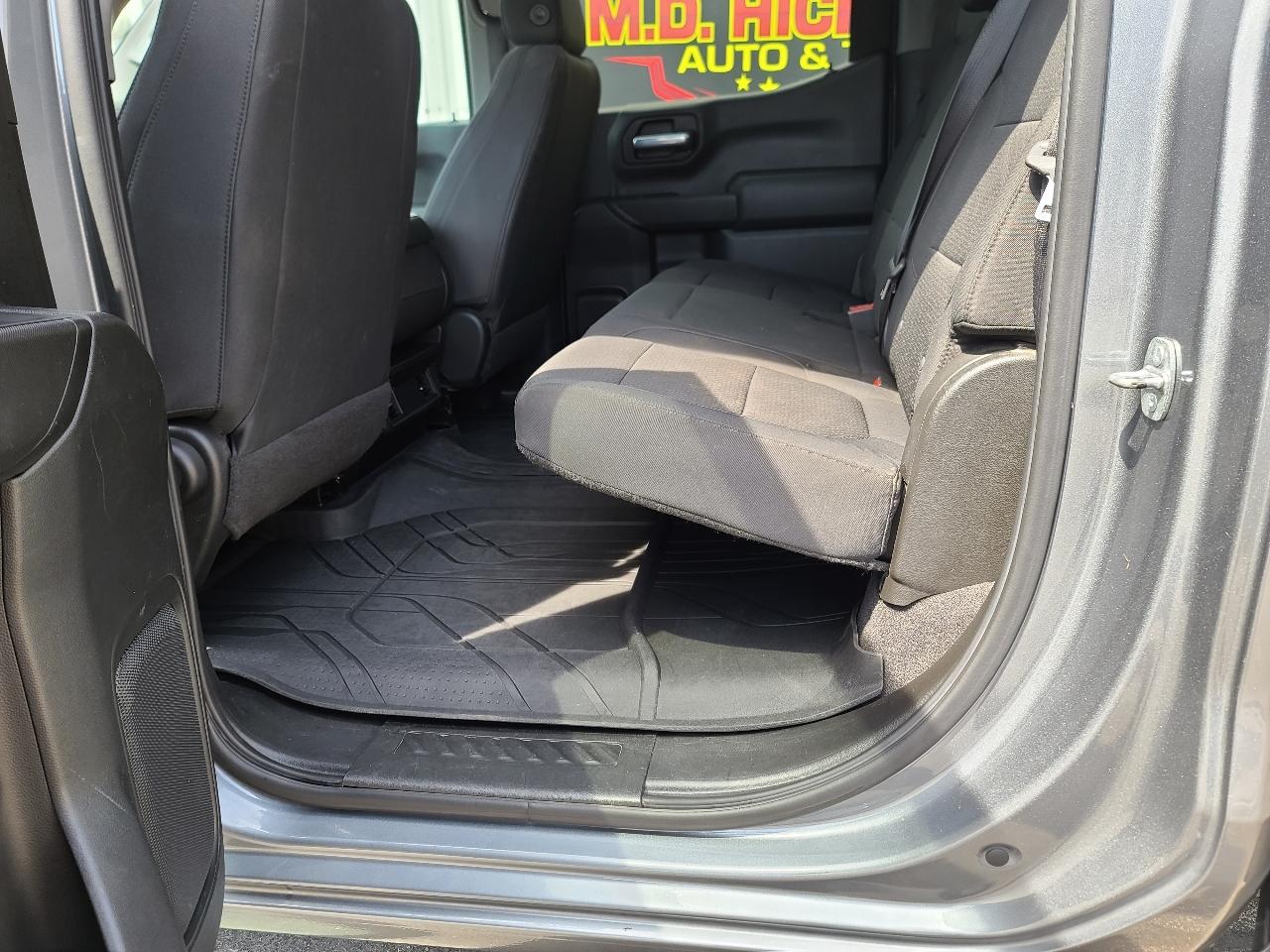 Chevrolet Silverado 1500 4WD Crew Cab 143.5" LT w/1LT 2020
