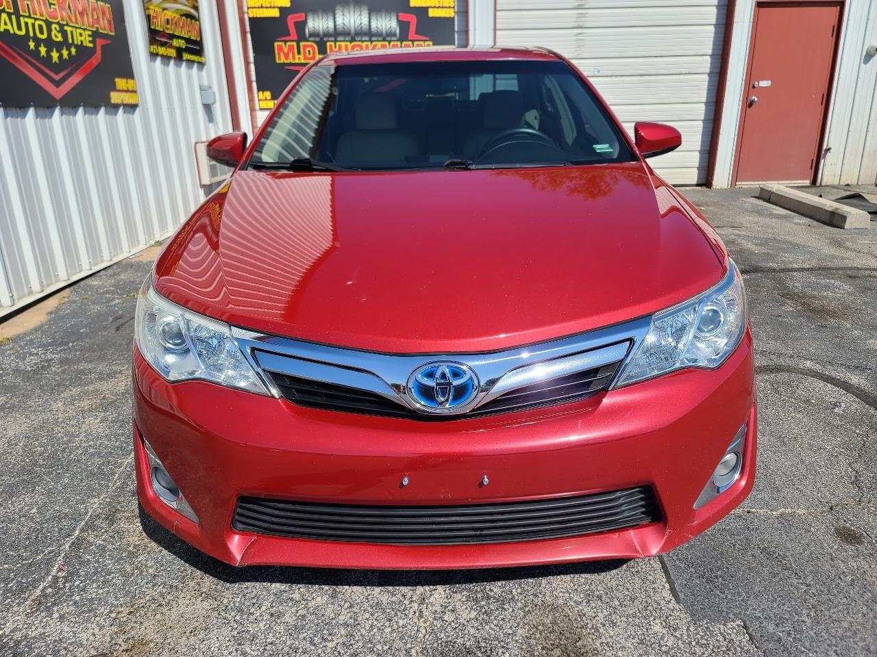 Toyota Camry Hybrid LE 2012