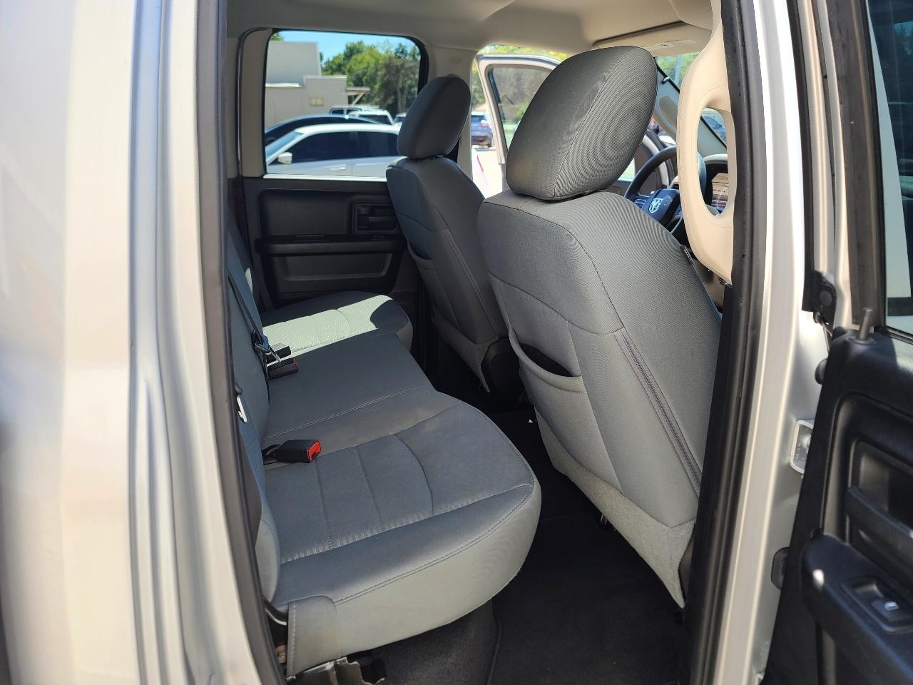 RAM 1500 4WD Reg Cab 140.5" Tradesman 2013