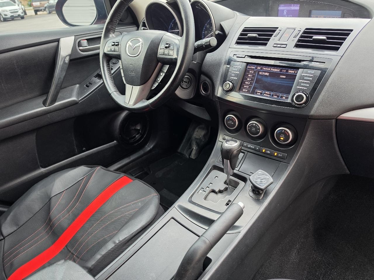 Mazda MAZDA3 i Grand Touring MT 5-Door 2013