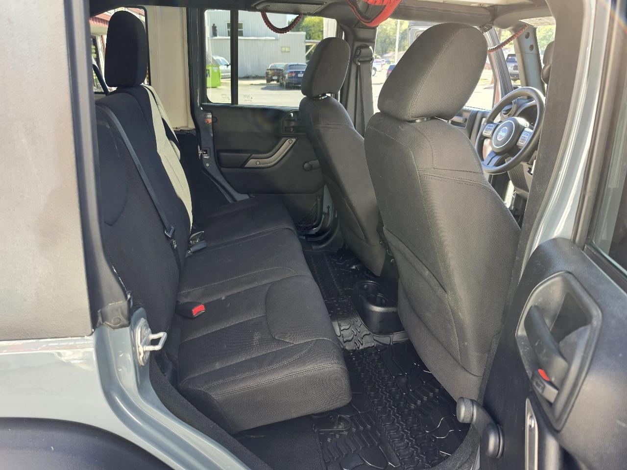 Jeep Wrangler Unlimited Sport 4WD 2015