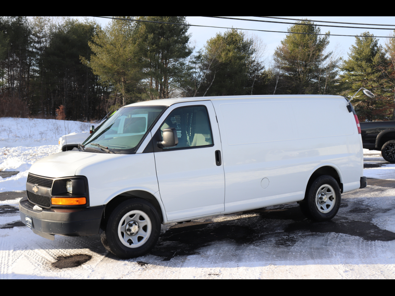 Used 2013 Chevrolet Express Cargo Van AWD 5.3L V8 for Sale in Plaistow