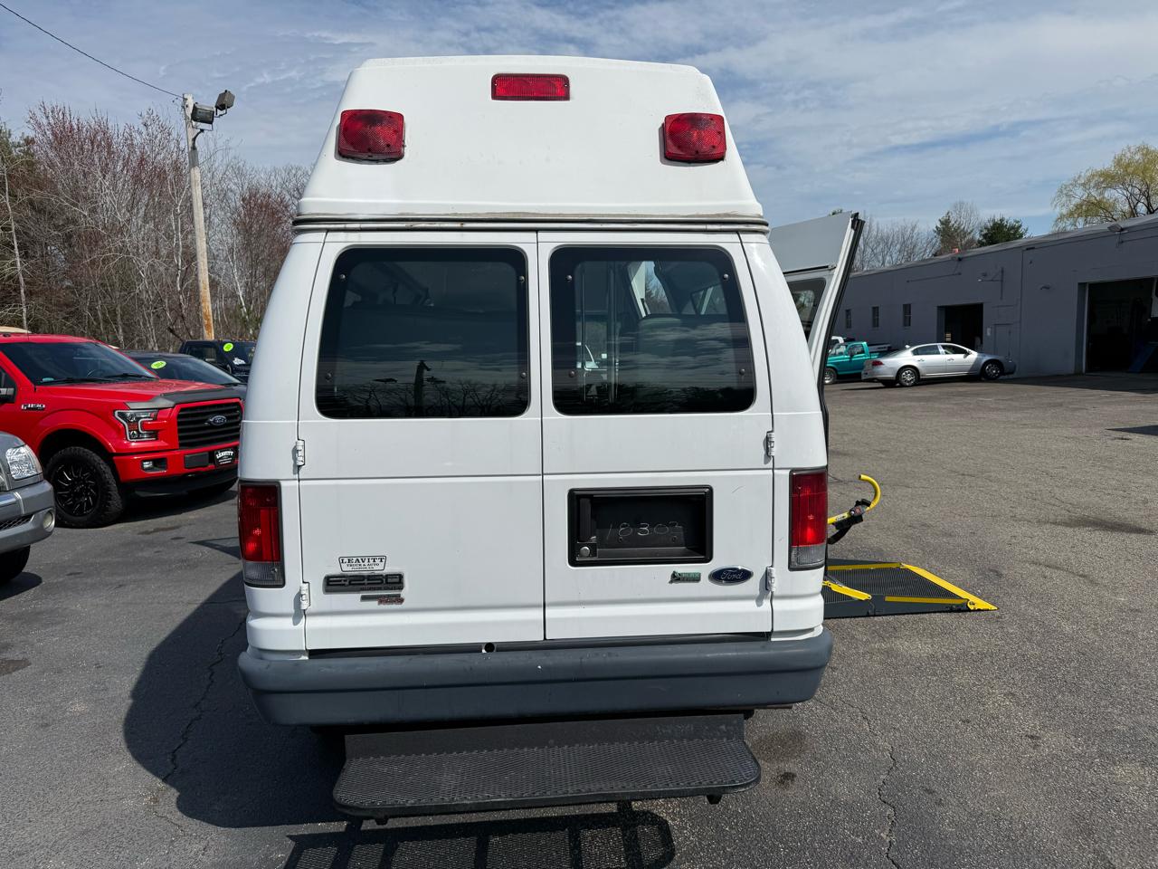 Ford Econoline Cargo Van  2012