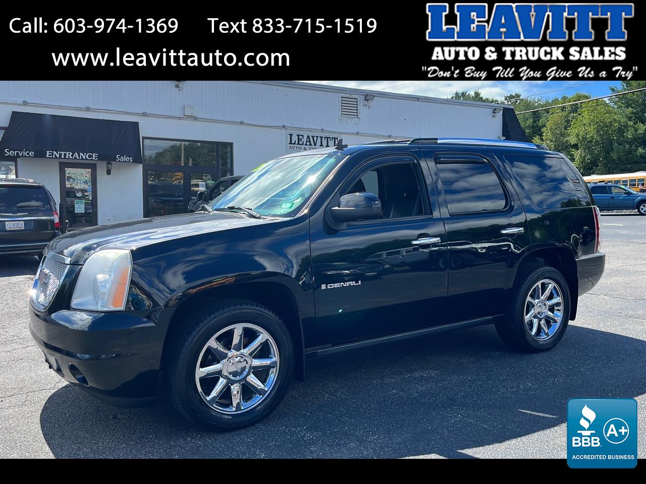 Used 2008 GMC Yukon Denali AWD 6.2L V8 LOADED SHARP! for Sale in