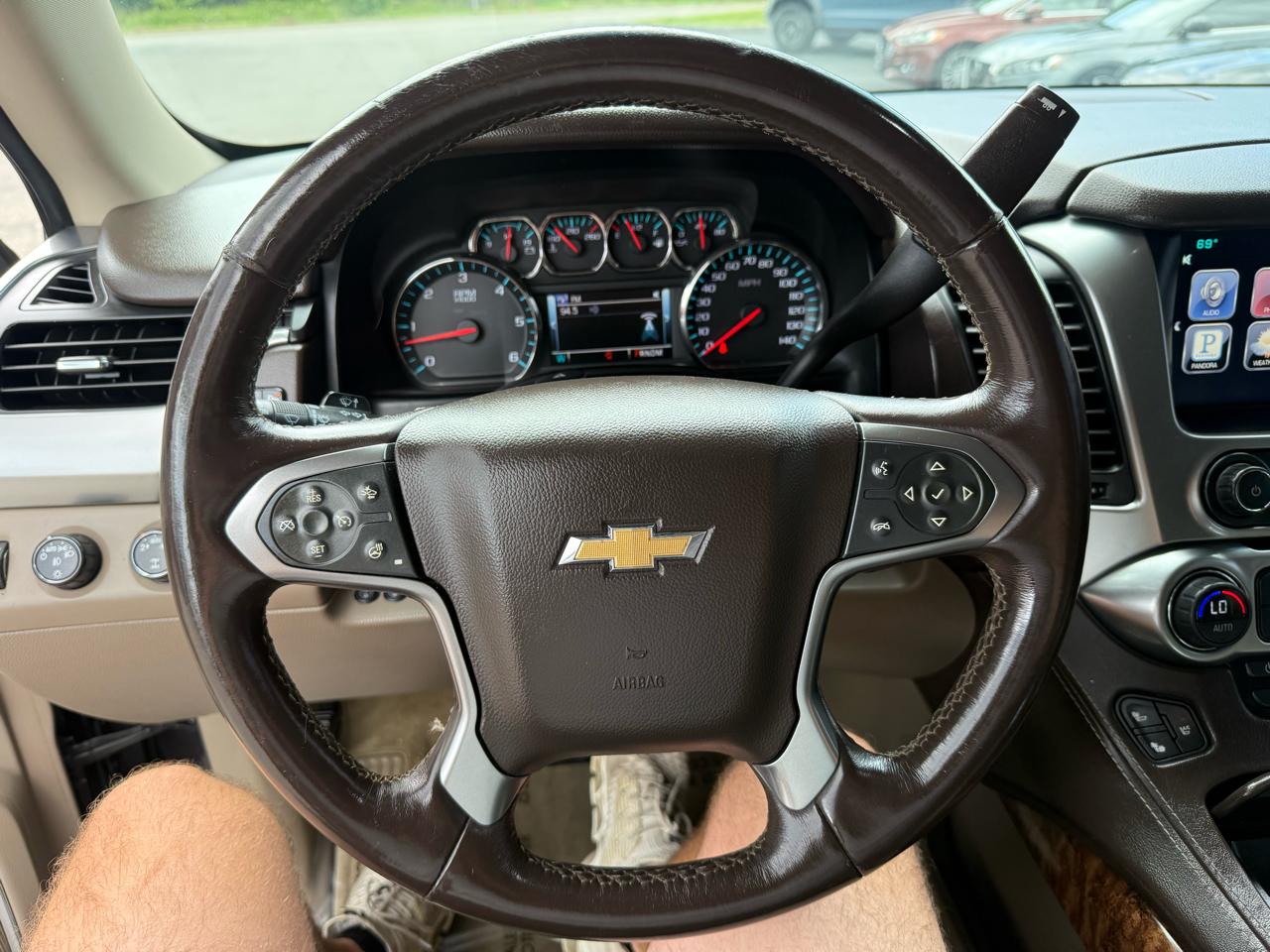 Chevrolet Tahoe  2015