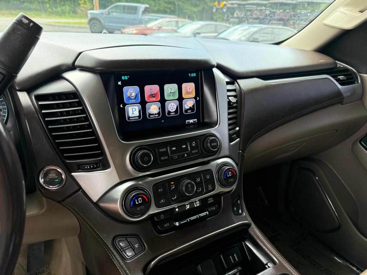 Chevrolet Tahoe  2015